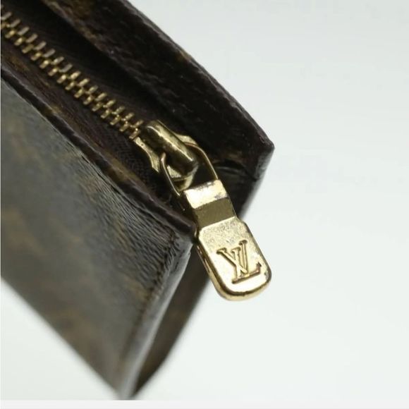 ❤️TRADED❤️Louis Vuitton Monogram Pochette/ wristlet. - Picture 9 of 16